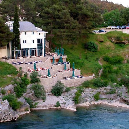 Hotel Ambasador Podgorica Eksteriør billede