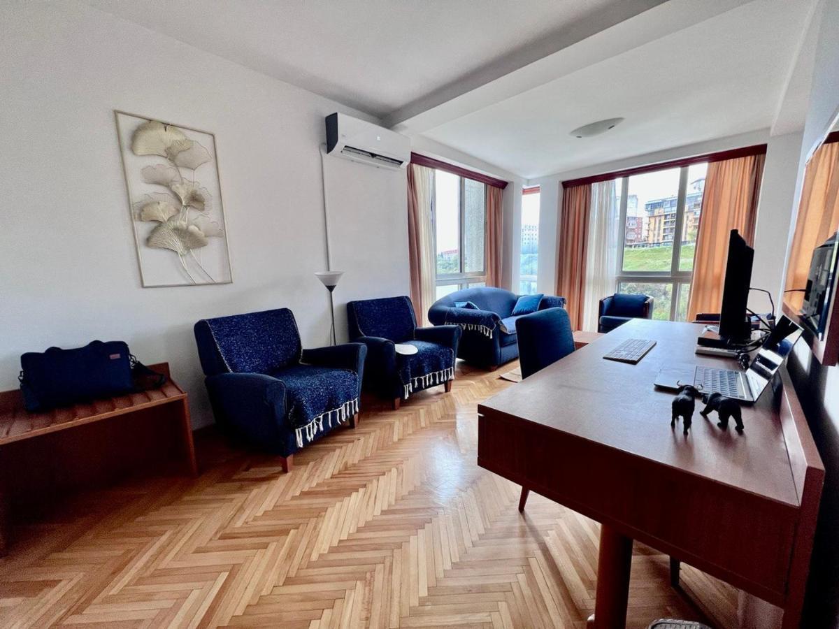 Hotel Ambasador Podgorica Eksteriør billede