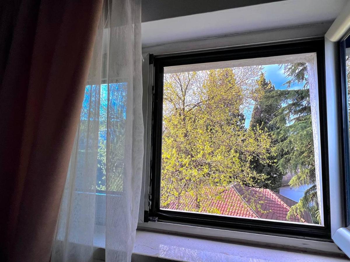 Hotel Ambasador Podgorica Eksteriør billede