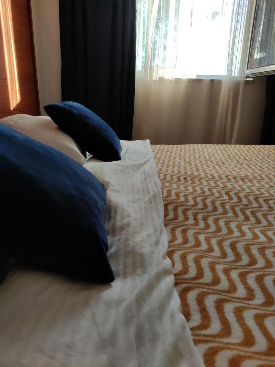 Hotel Ambasador Podgorica Eksteriør billede