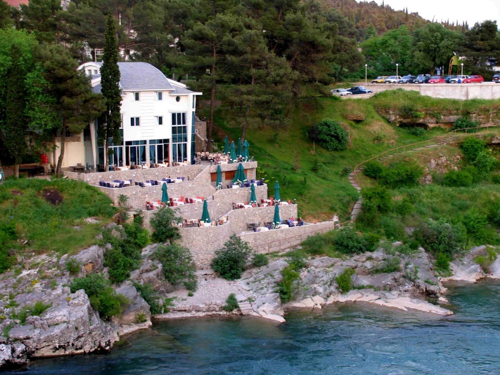 Hotel Ambasador Podgorica Eksteriør billede